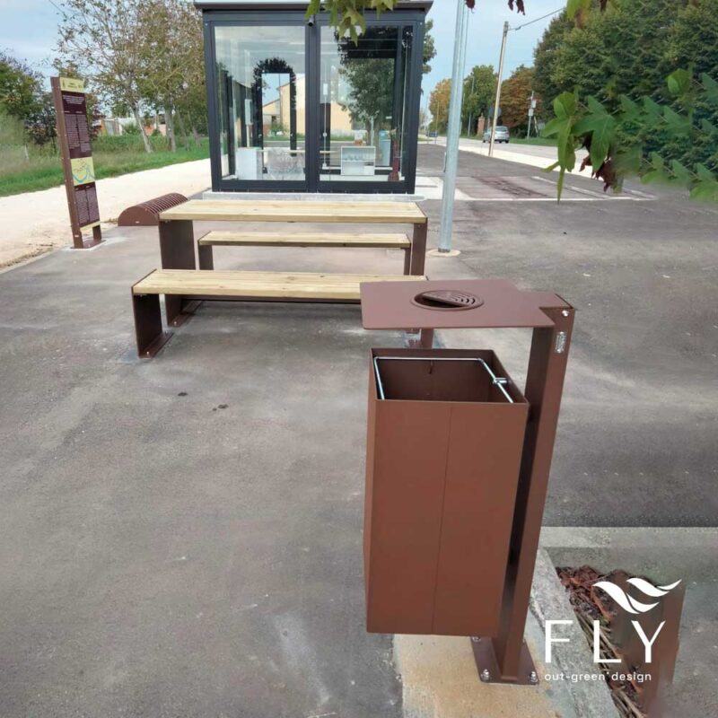 Sosia square-shape litter bin